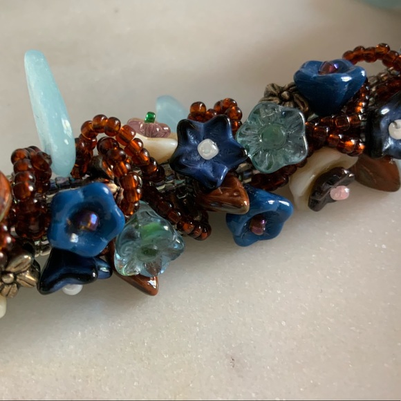 Hand made Beaded Bracelet-Gorgeous and Special! - Picture 4 of 8